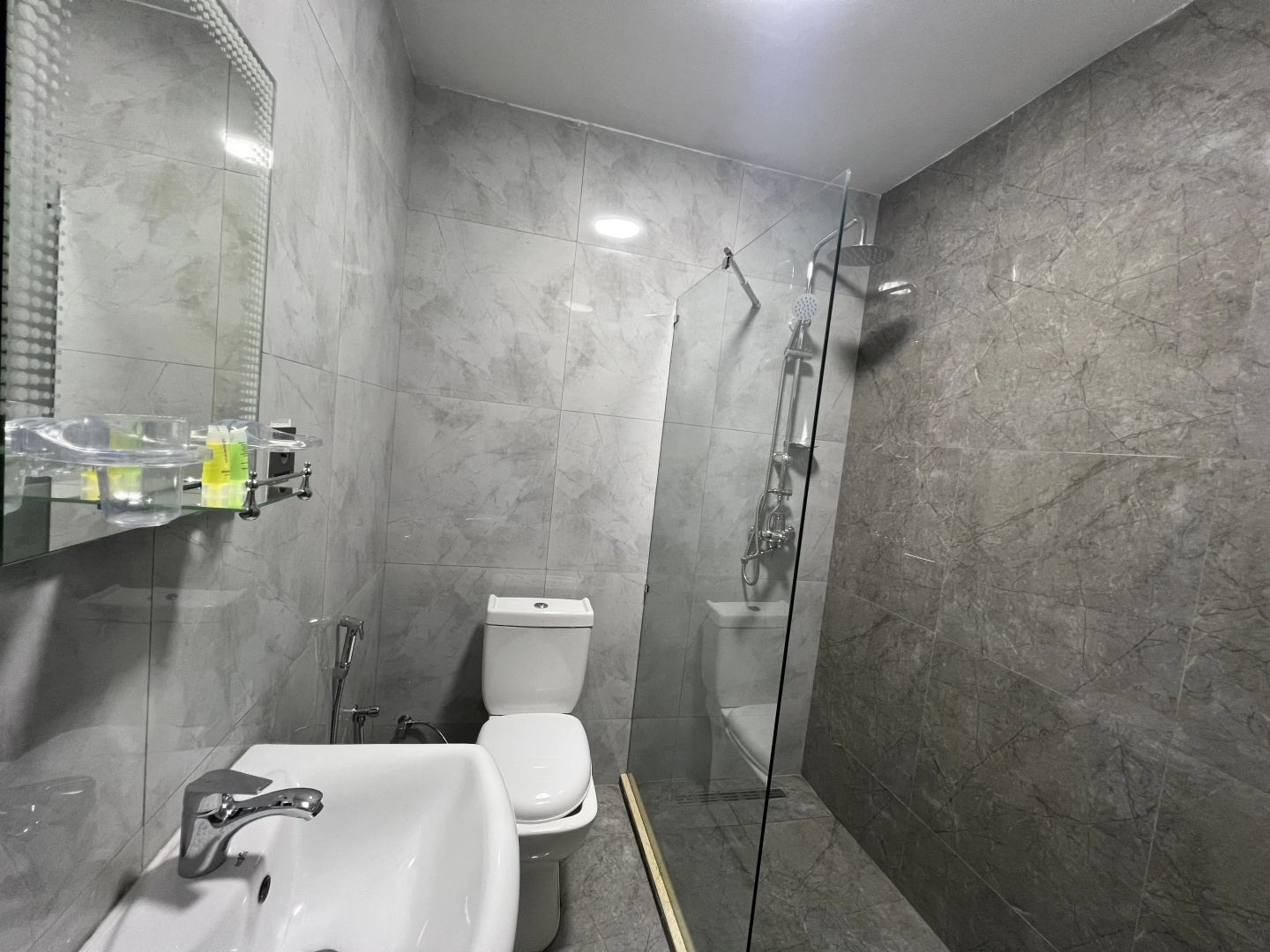 Bulvar Inn Hotel