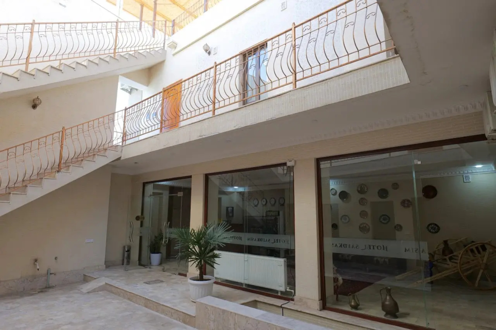 Hotel Saidkasim with a Teracce