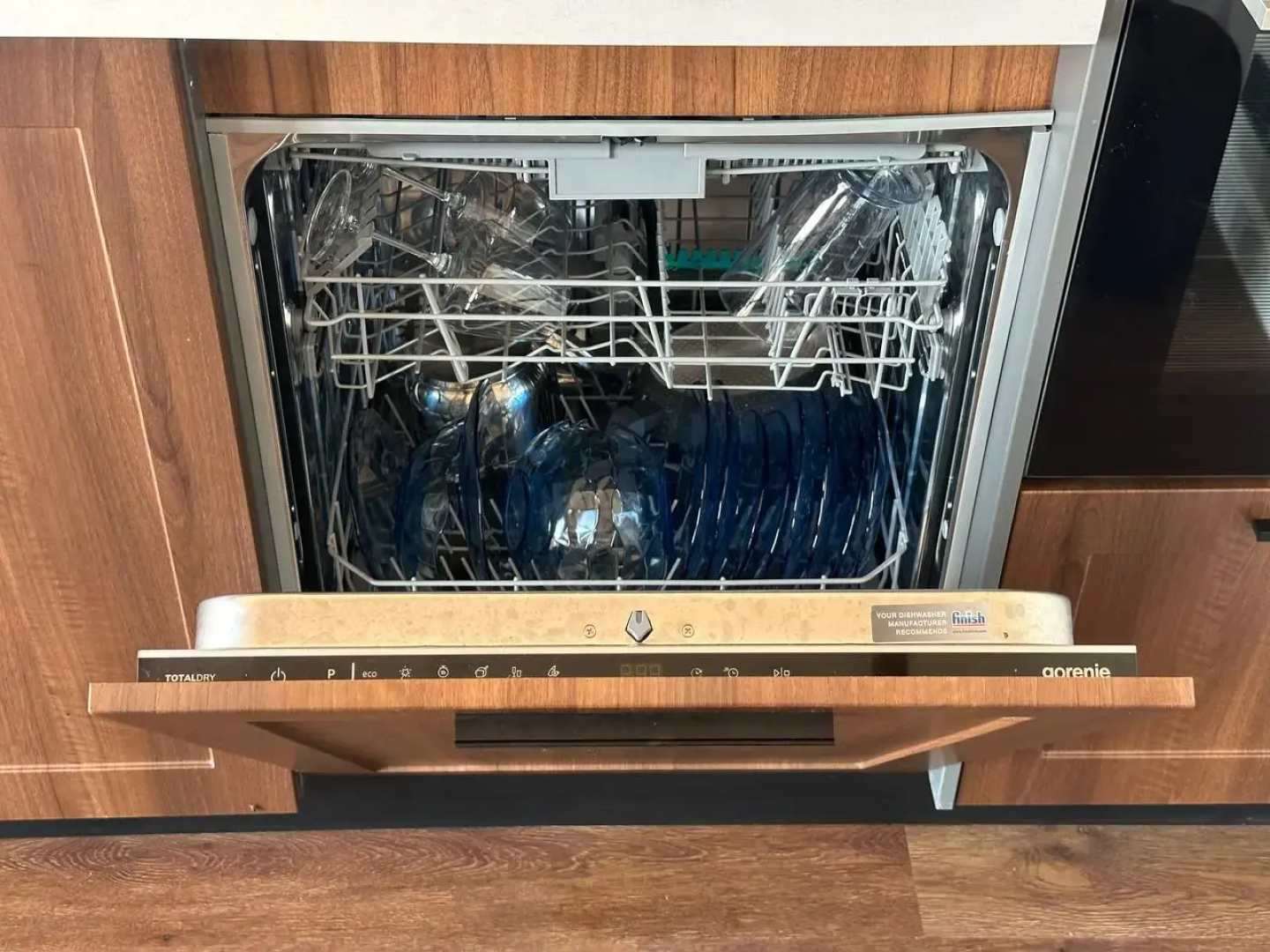 Вилла Дизайнерский Дом на Берегу Моря