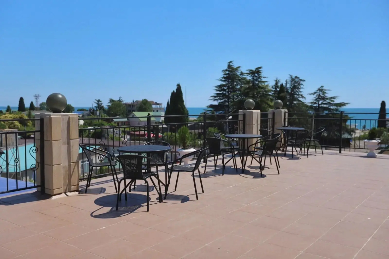 Отель Golden City