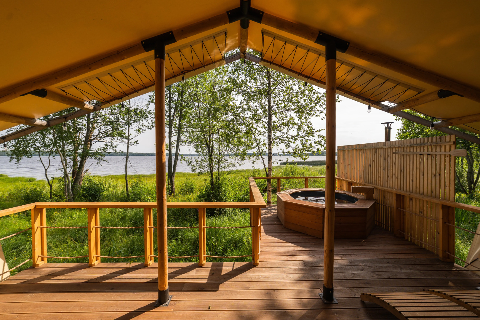 Кемпинг Лембо