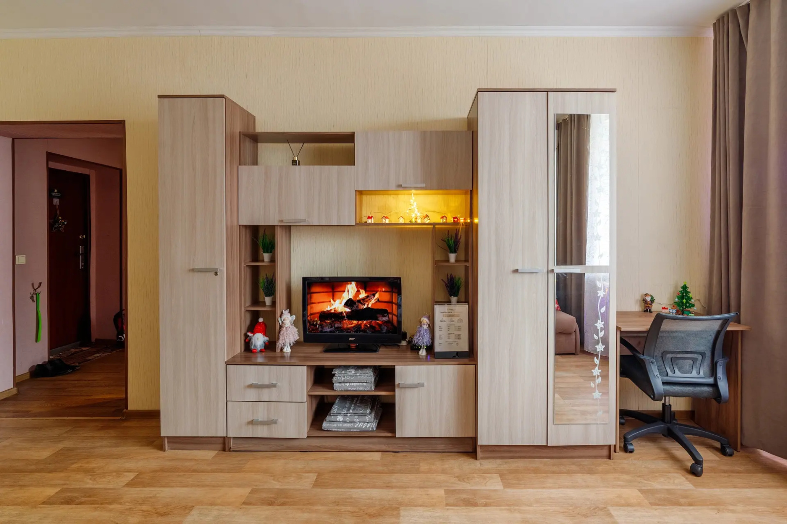 Квартира PrezentHaus на Карла Маркса 175k3 k19