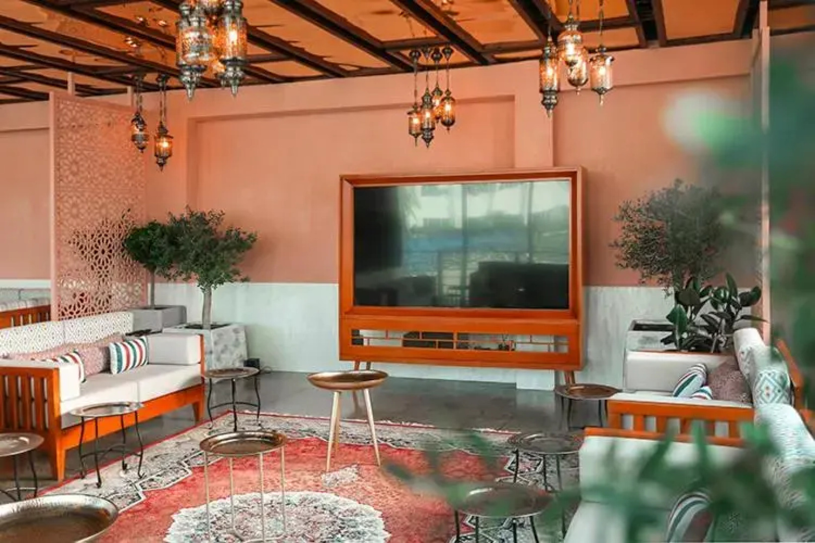 Отель Dubai Marine Beach Resort & Spa