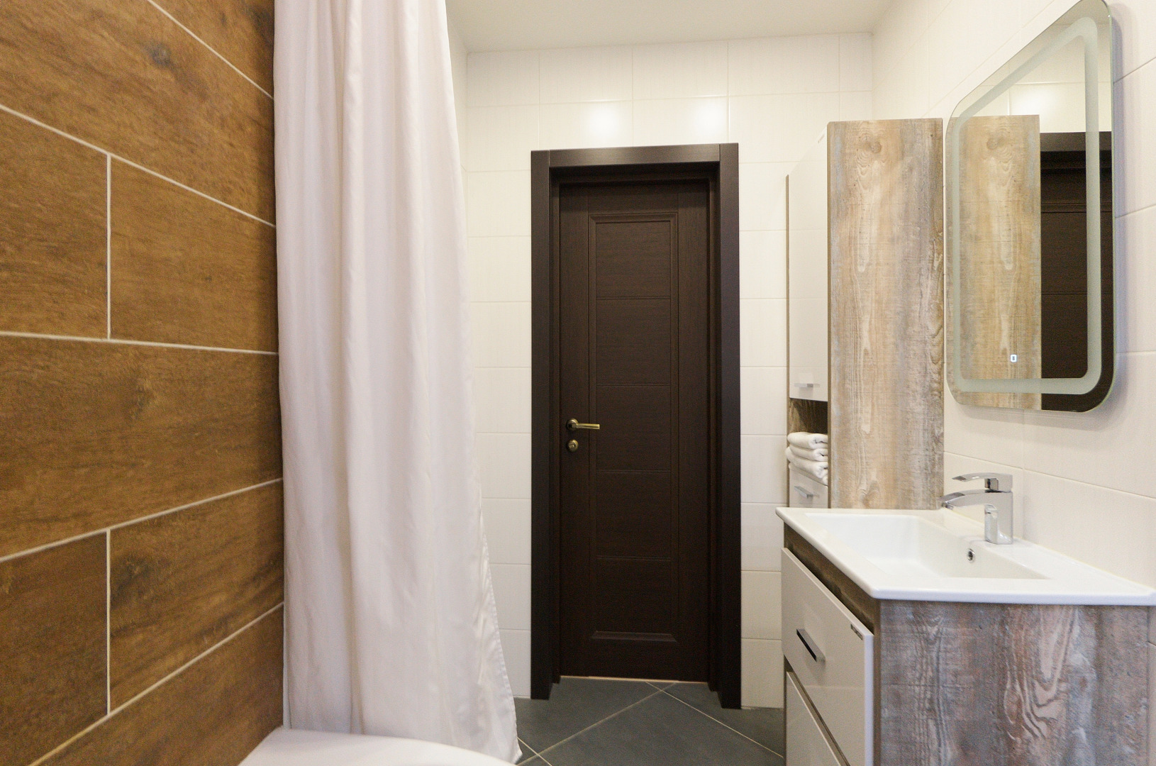 Апартаменты на Сирина