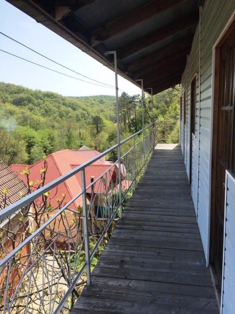 Na Vesenneym Guest House