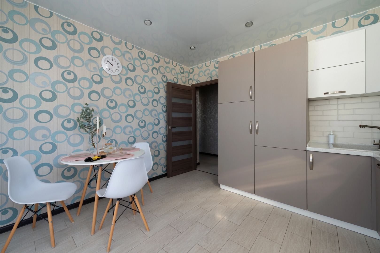 Апартаменты Графит в жк Апрель у Мать и дитя