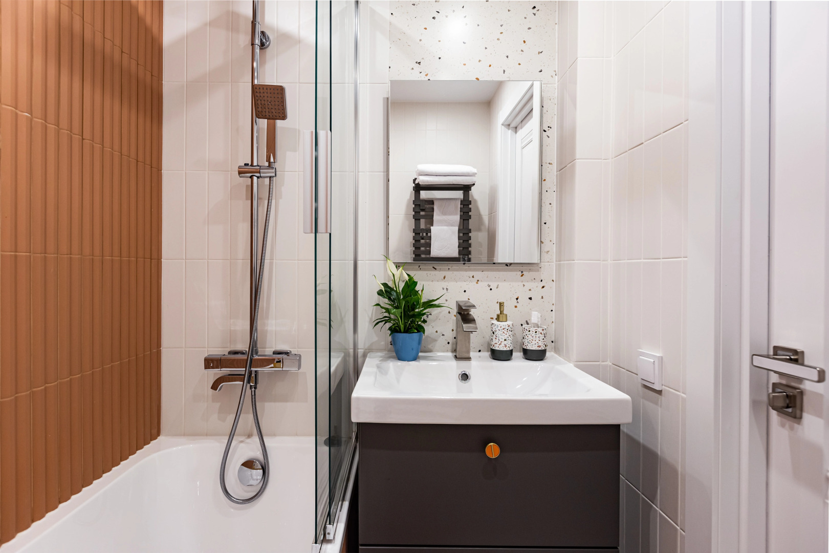 Квартира Piter Apartments двухкомнатные с кондиционером рядом с Лахтой