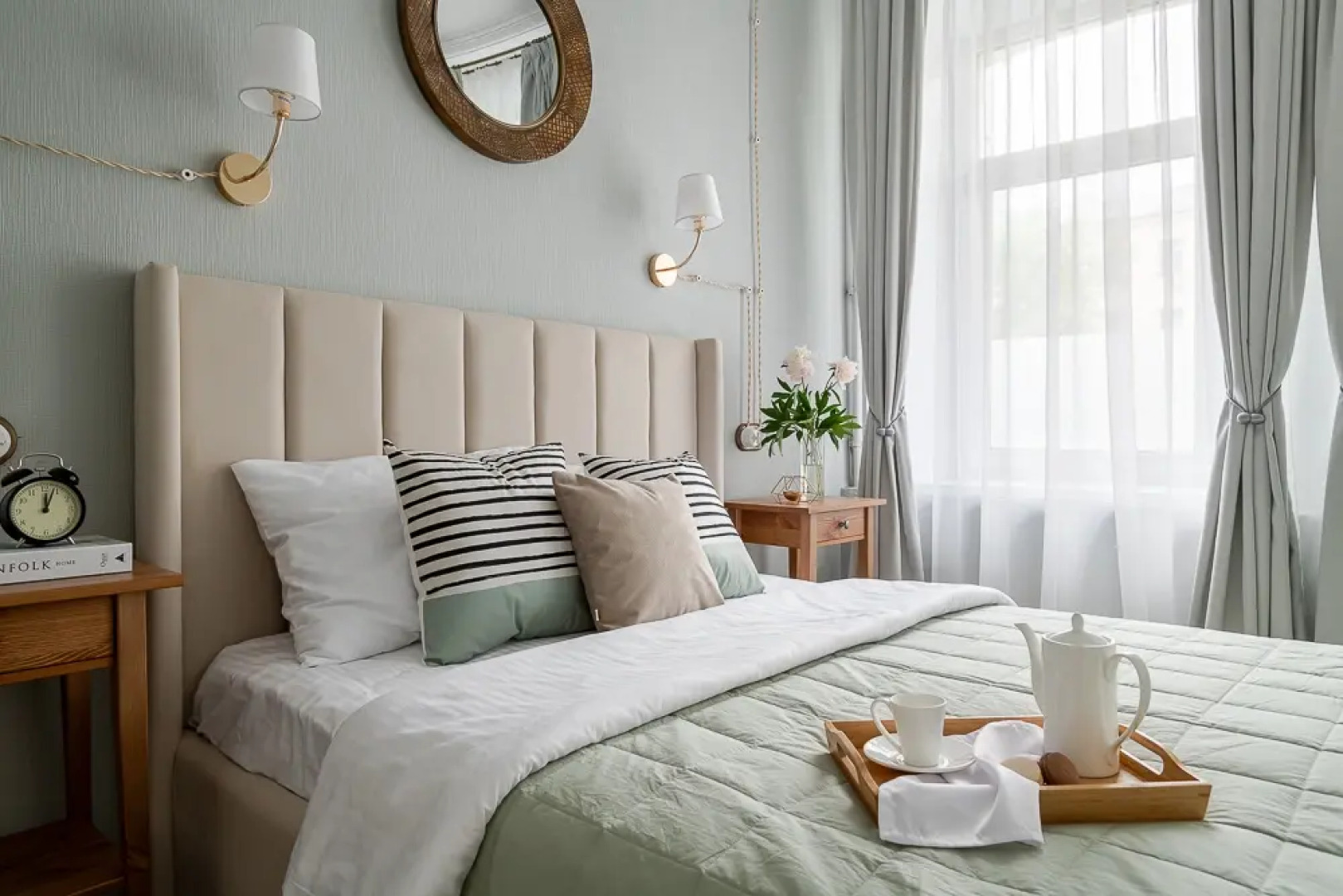 Апартаменты Кварт-Отель, Садовая-Триумфальная, 18