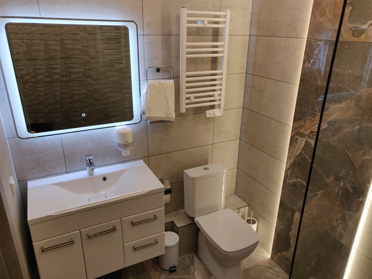 Белый Клевер