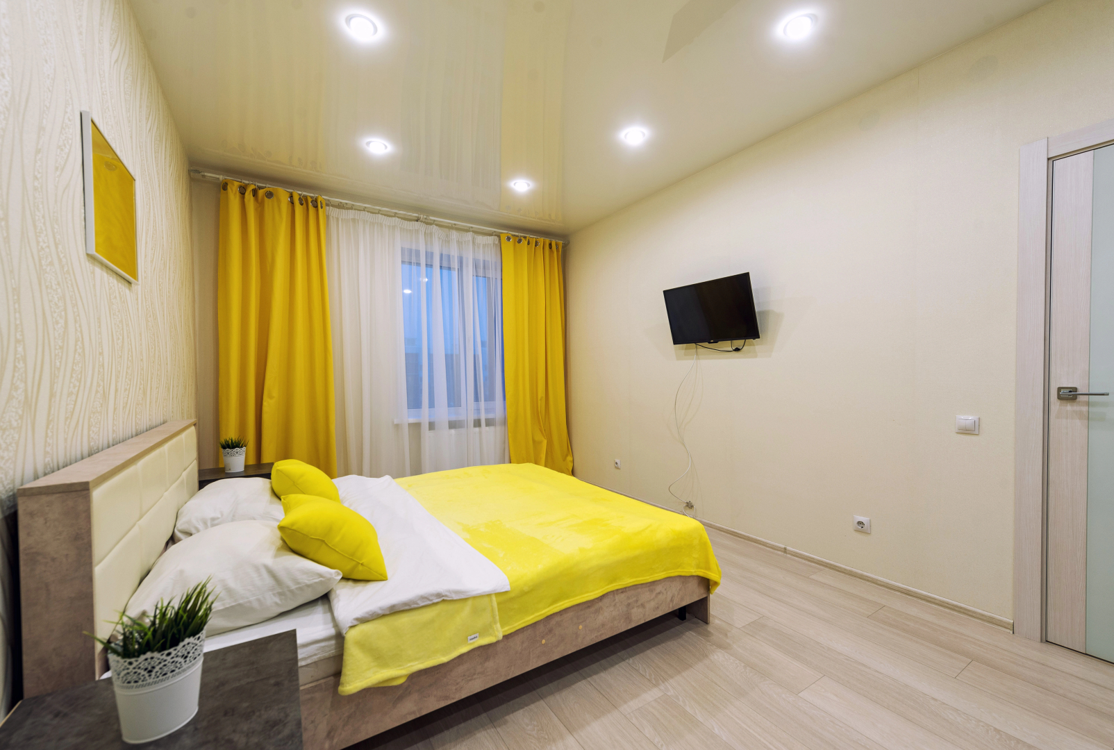 SC Apart Ostrovskogo 93 B 25 floor