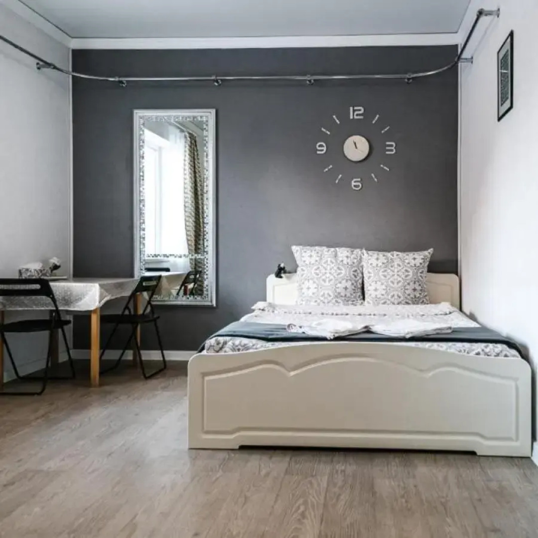 Гостевой дом с часами