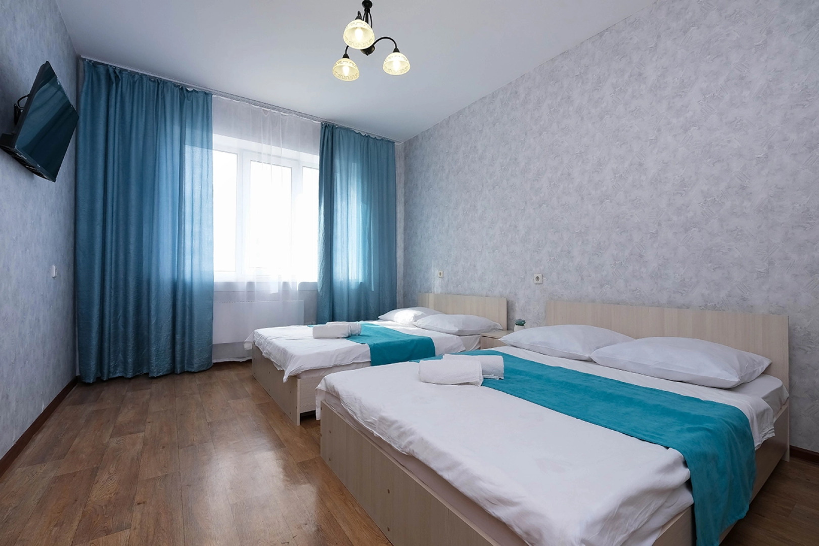 Квартира рядом с Мнтк им. Федорова и Ск Заря