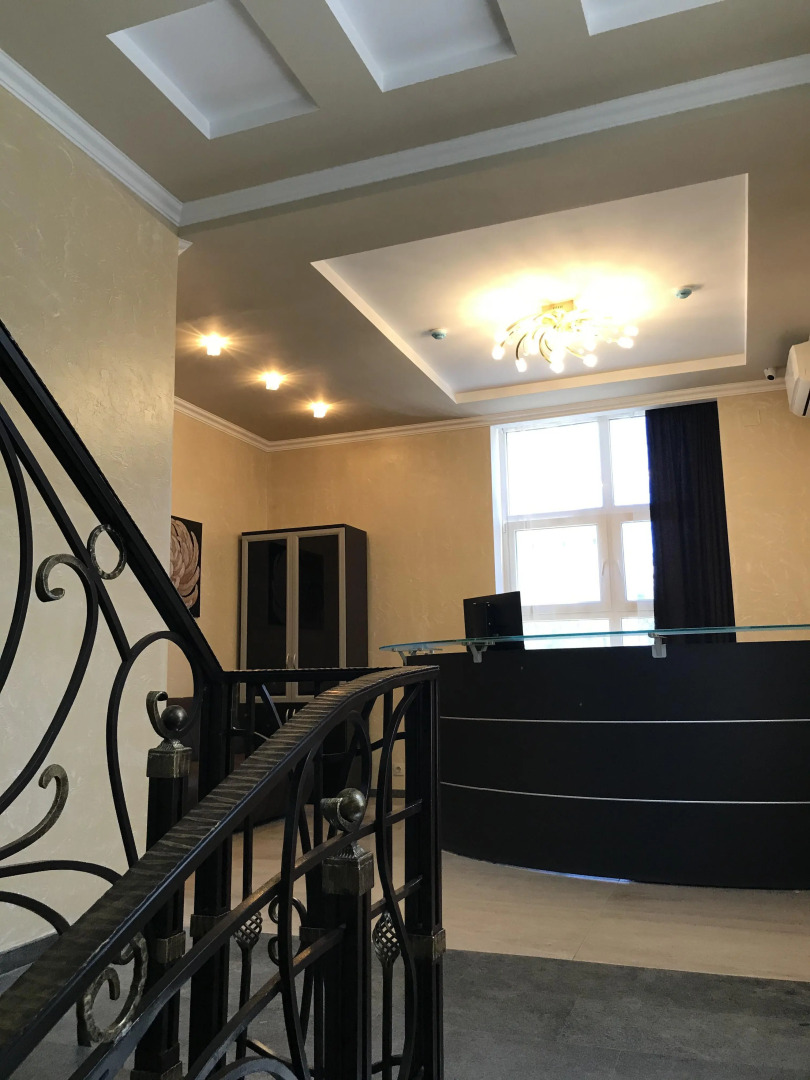 Отель Империал