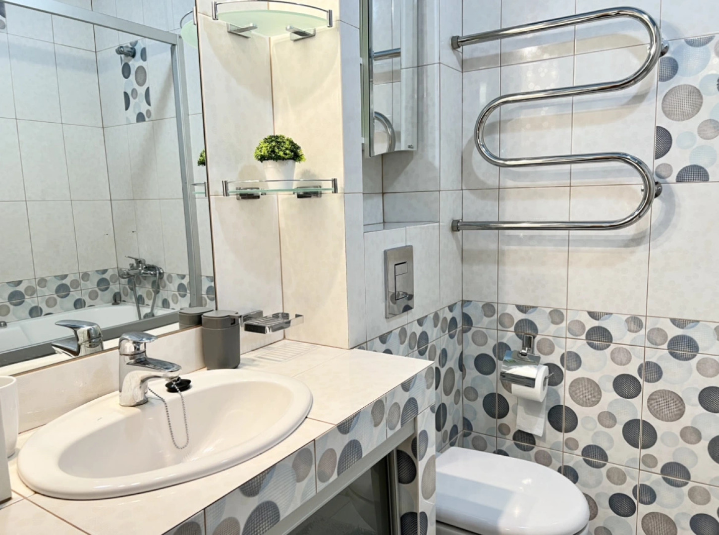 Квартира Орджоникидзе 30