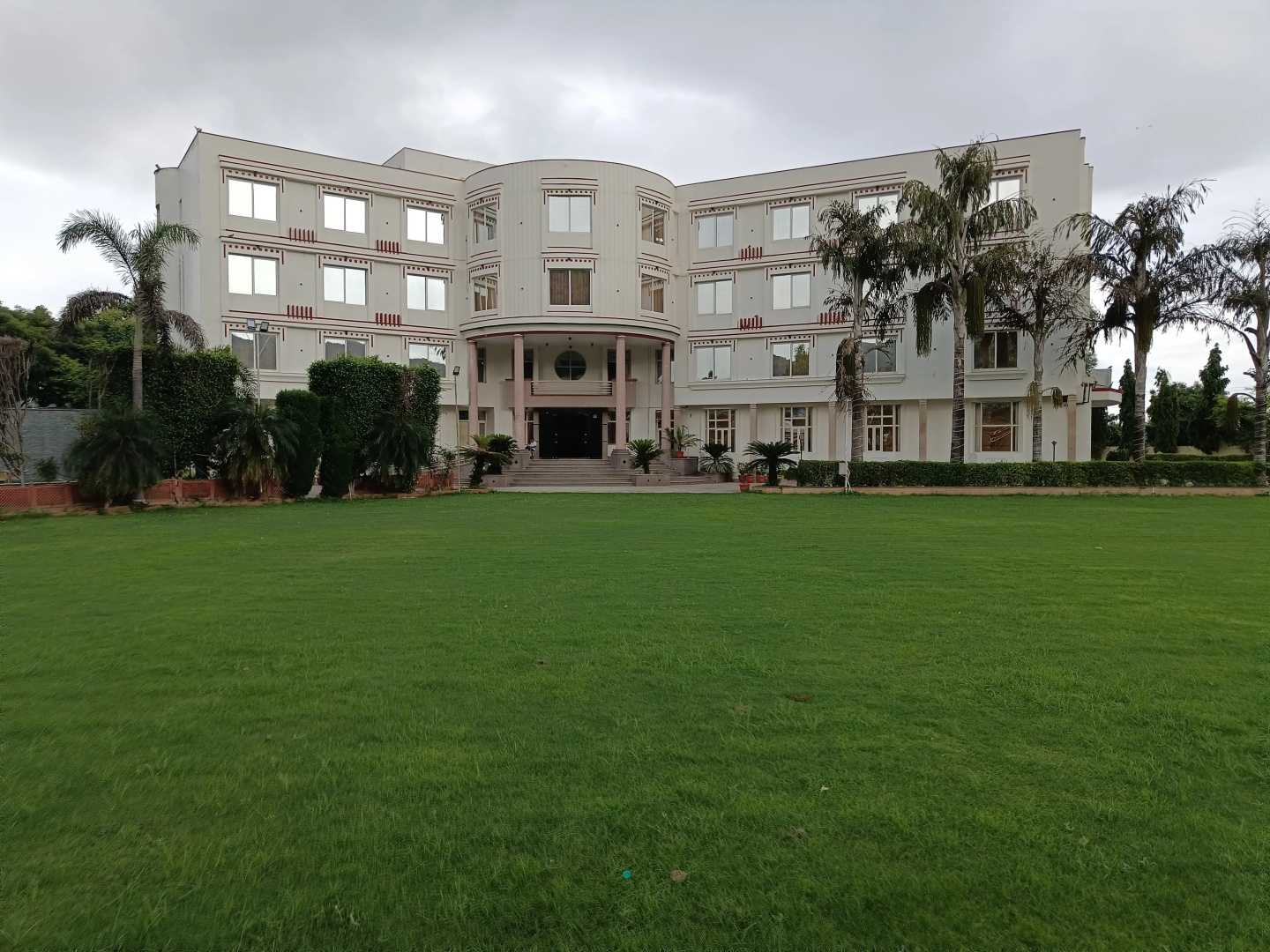 Отель Sagar Resort, Dhai Pedy, Near Kati Ghati Alwar