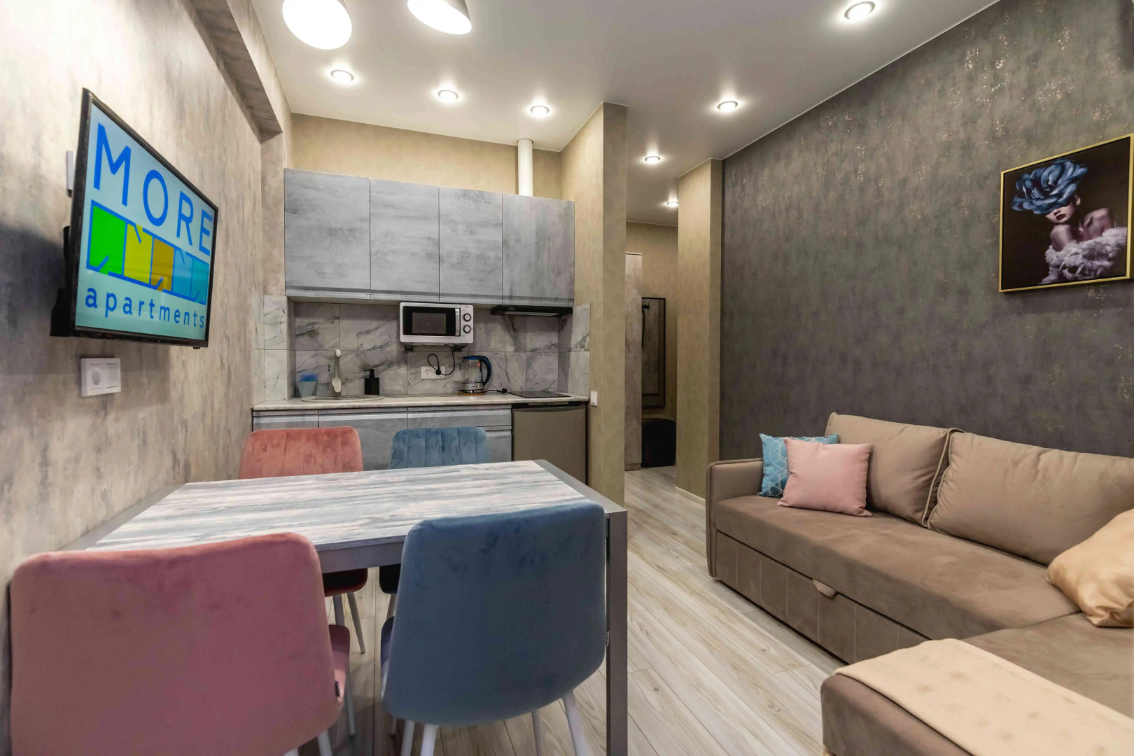 Апартаменты Море Апартаментов на Эстонской 37/6