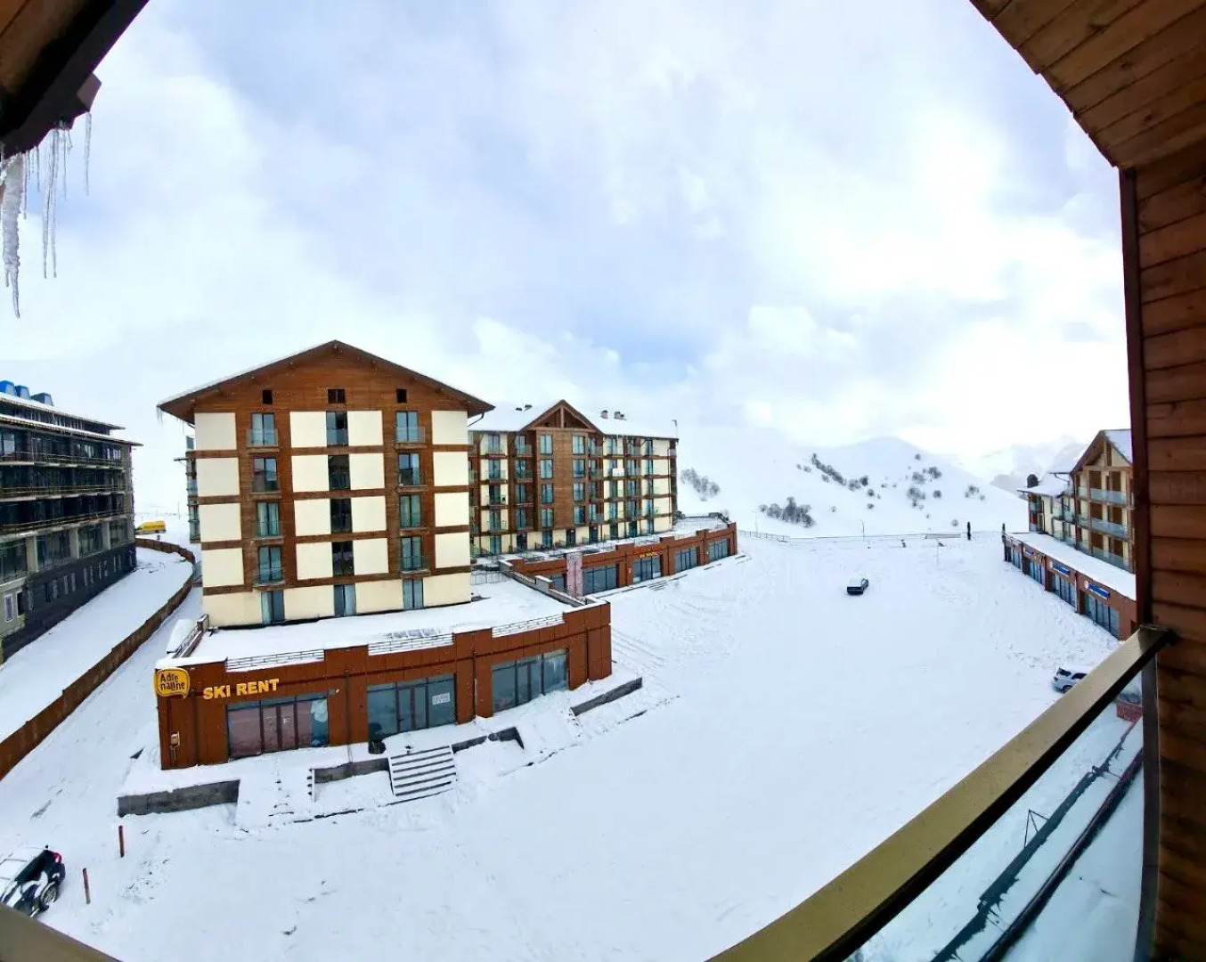 Апартаменты Welcome Flat in New Gudauri, Loft 1, RedCo