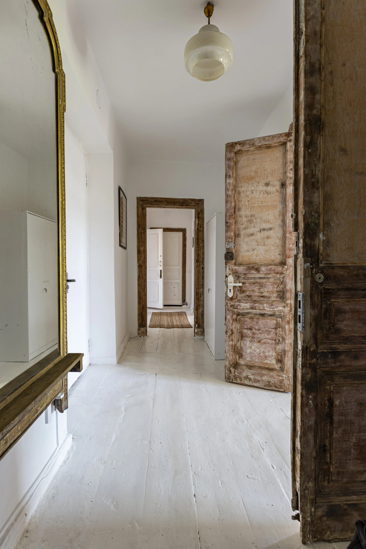 Квартира В Самом Центре С Парковкой