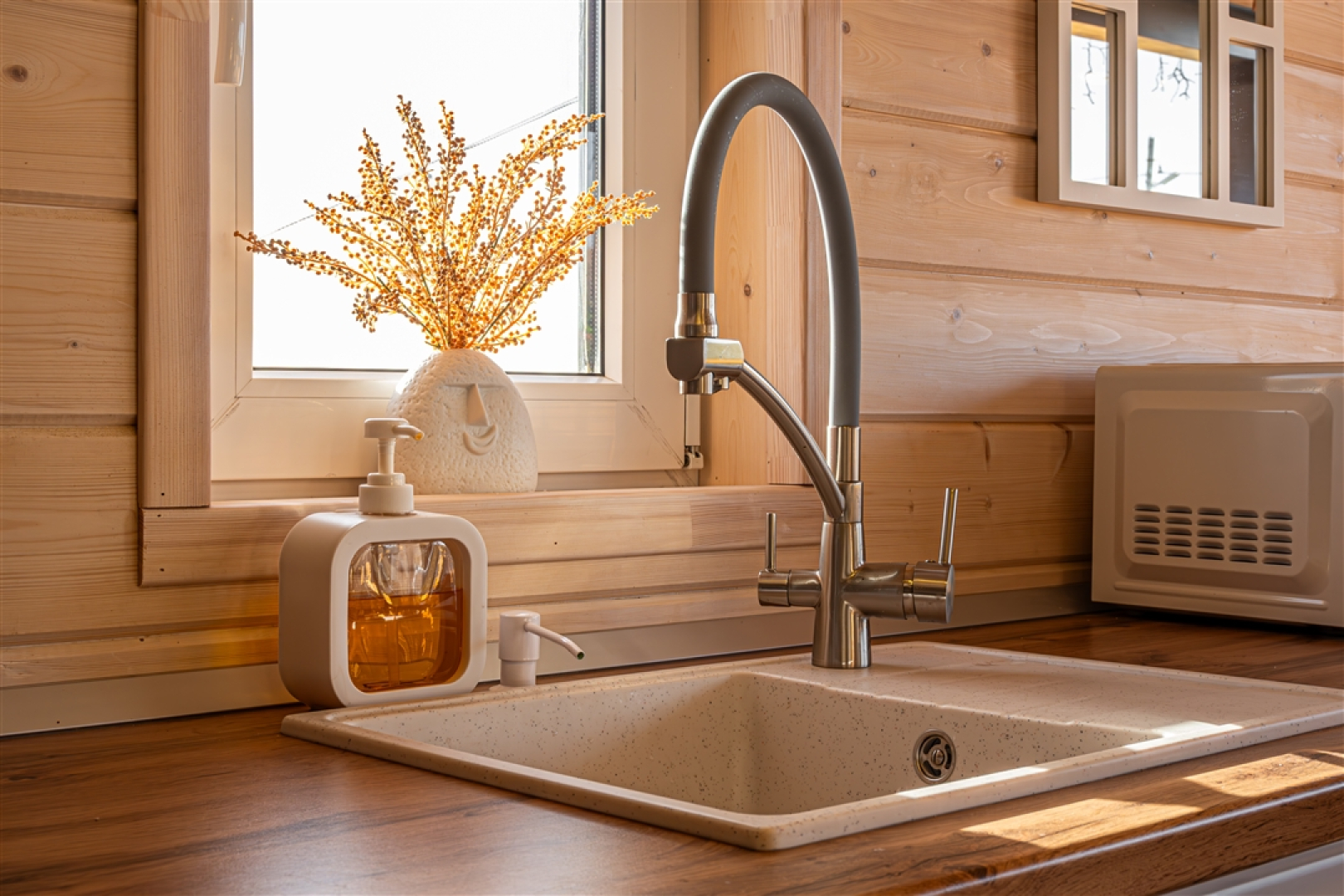 Гостевой дом Загородный с Купелью и Видом на Озеро