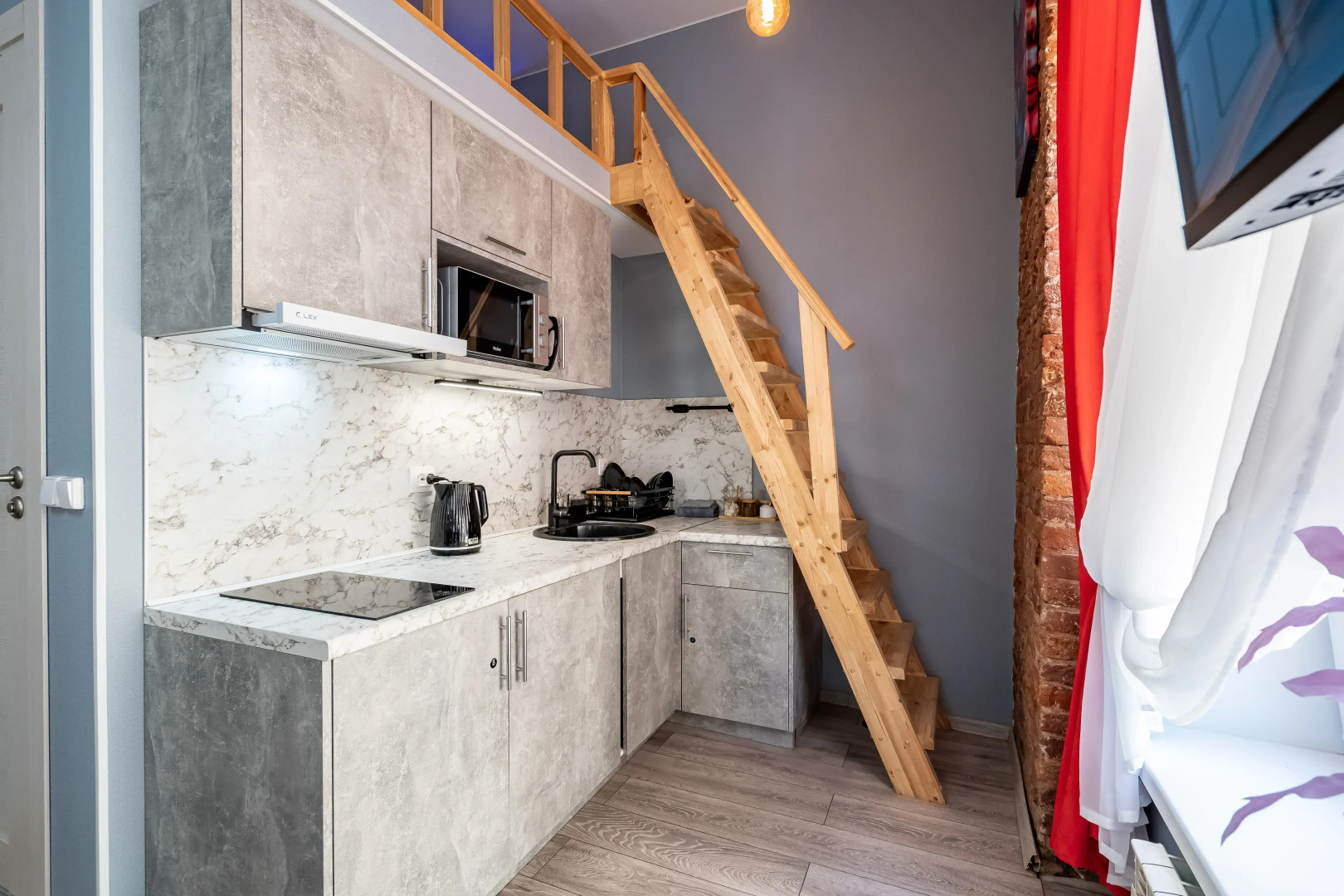 Апартаменты KeysSpb на Невском St4