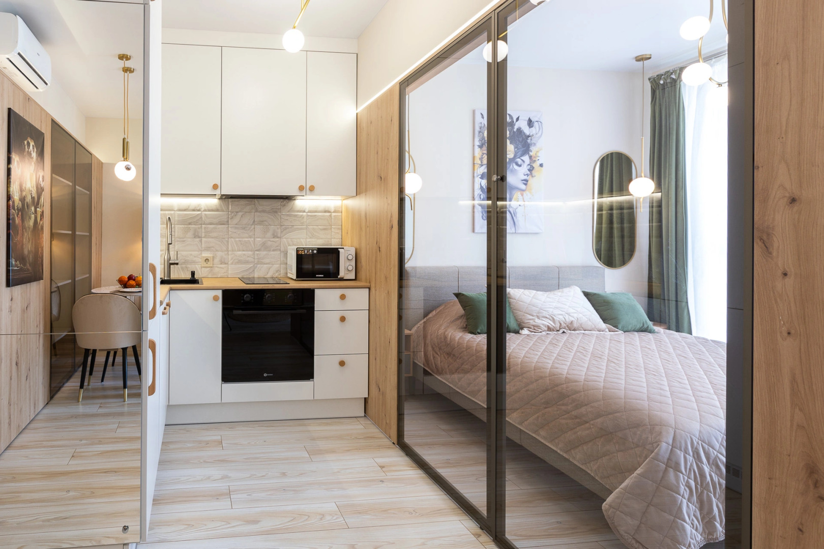 Апартаменты CozyApartments "Minsk World"