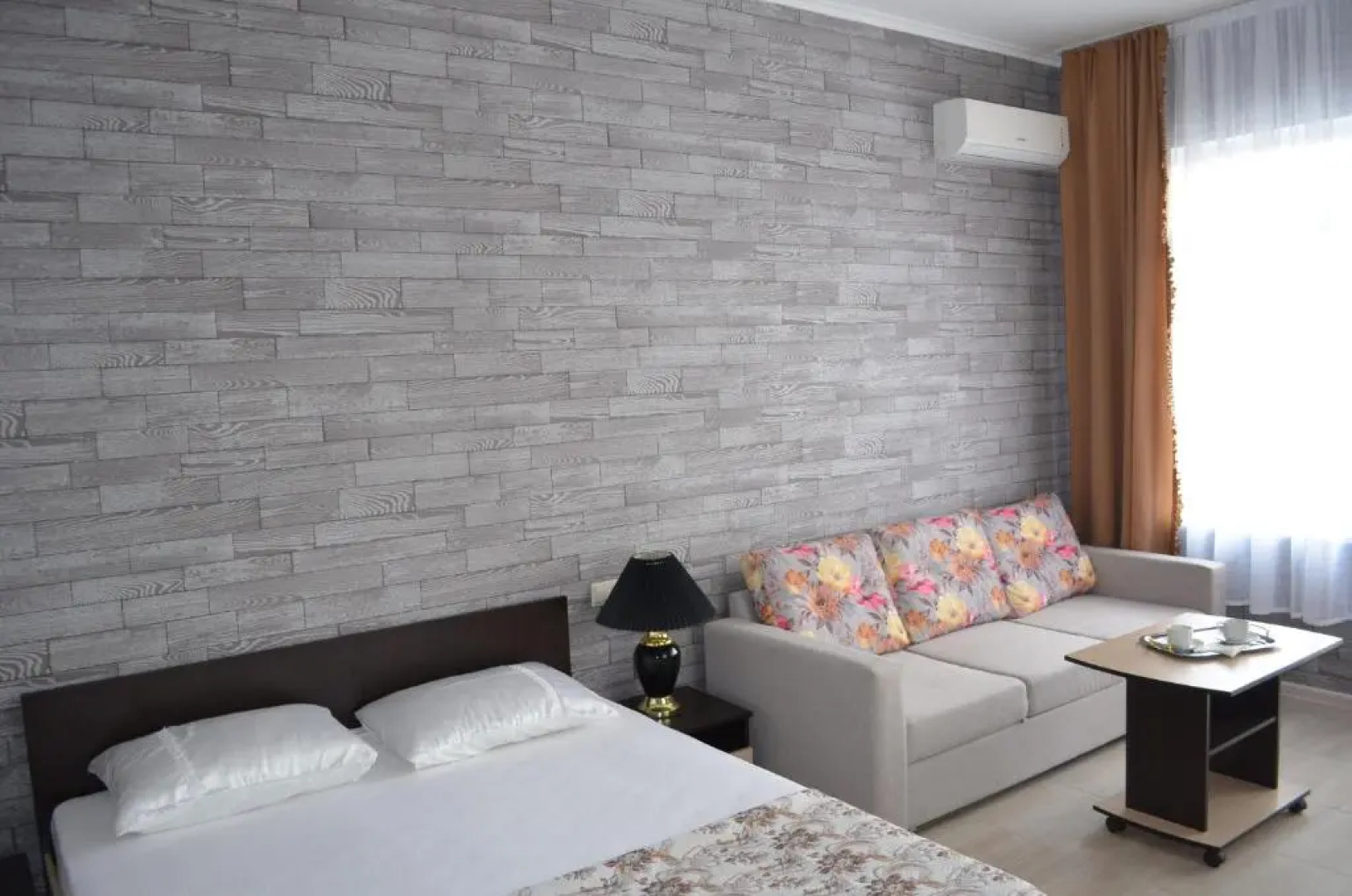 Отель Золотой берег Анапа