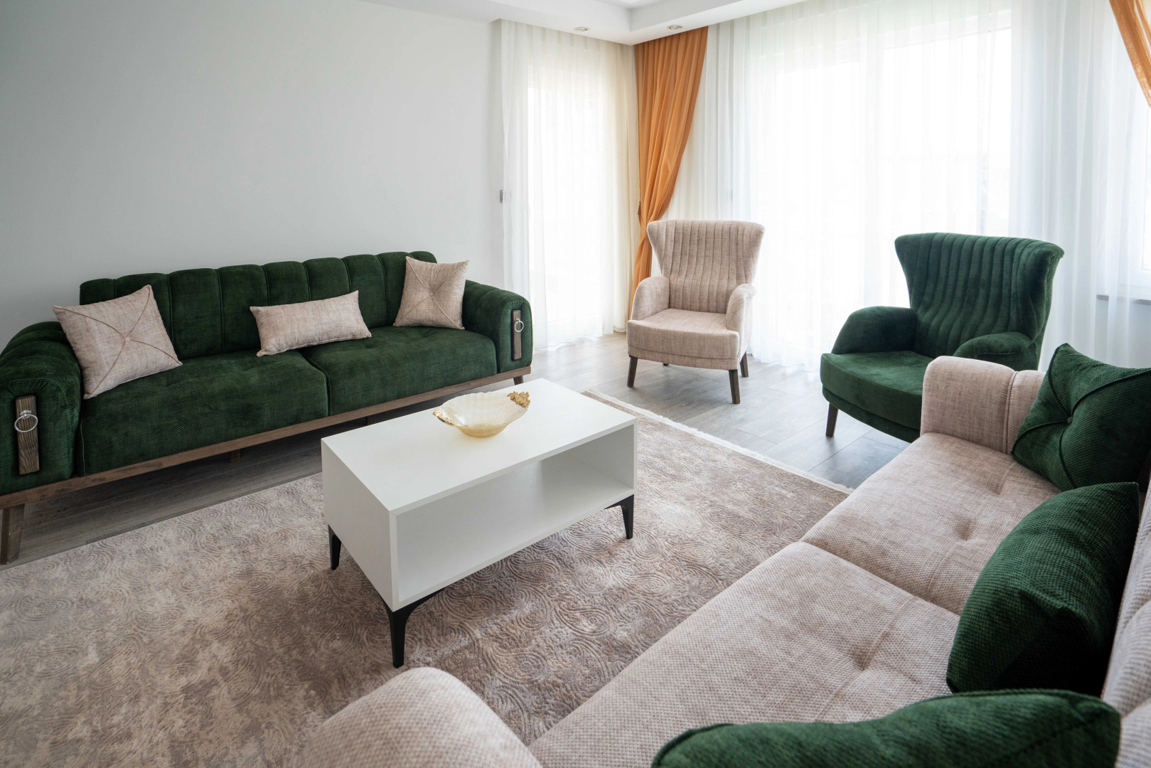 Apartments River Park Residence Lara