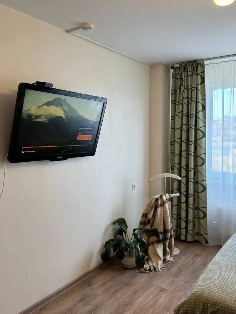 Квартира КвартРента НН с видом на Оку. Географический центр Н.Новгорода