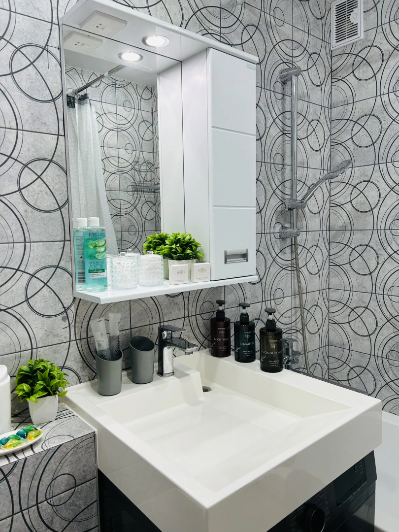 Апартаменты на Острове Канта у Биржевого сквера (самый центр города)