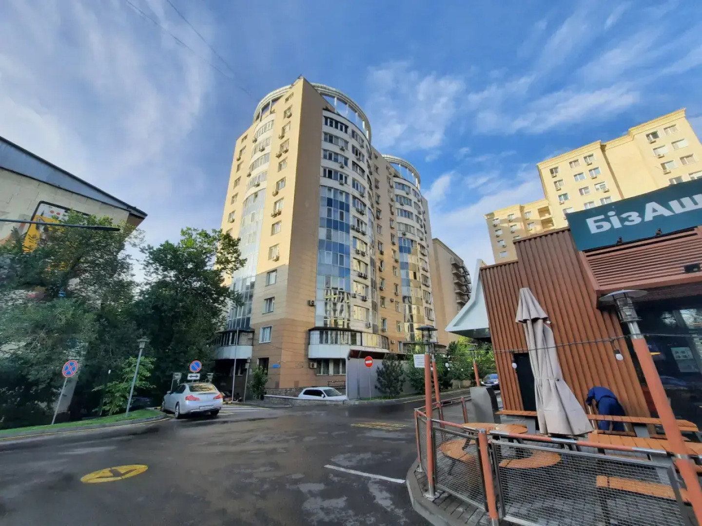 Апартаменты на улице Мауленова 111