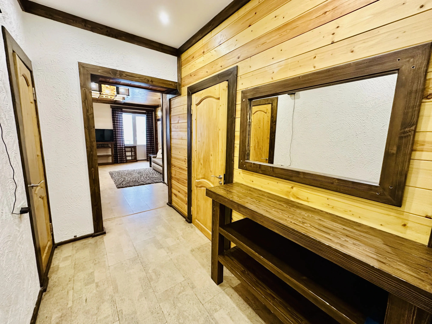 Квартира на Аланской, 25 "Трехкомнатные"