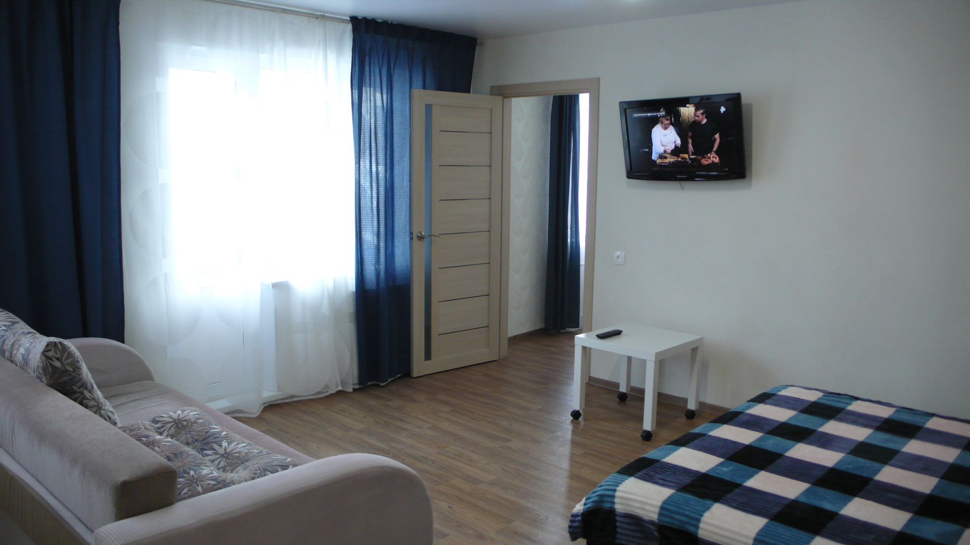 Апартаменты Уютная на Учебной 17