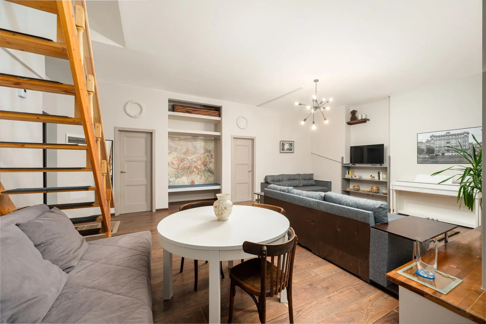 Апартаменты Пентхаус на Чайковского 61