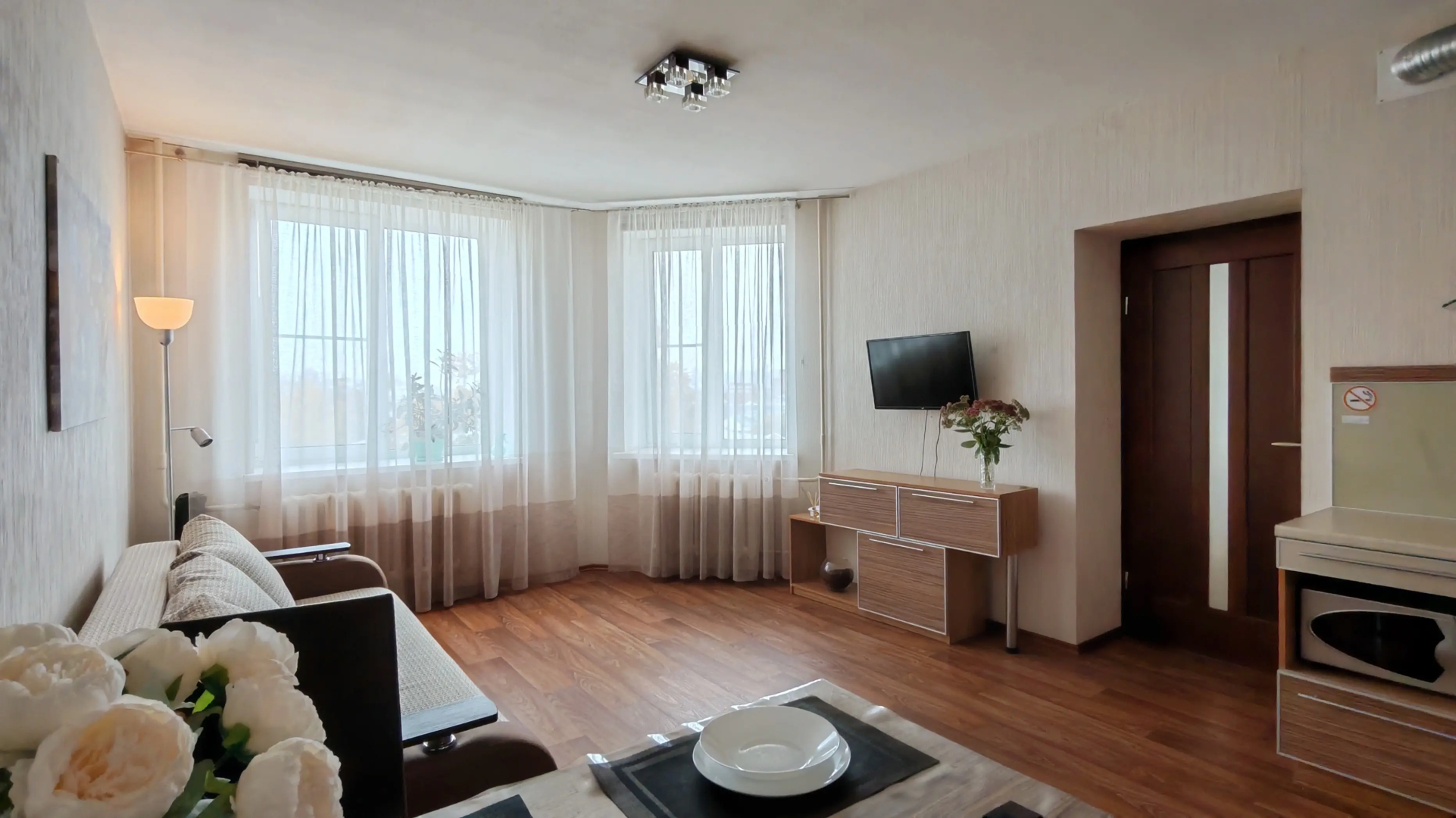 VolgaApart 2-х комнатная квартира