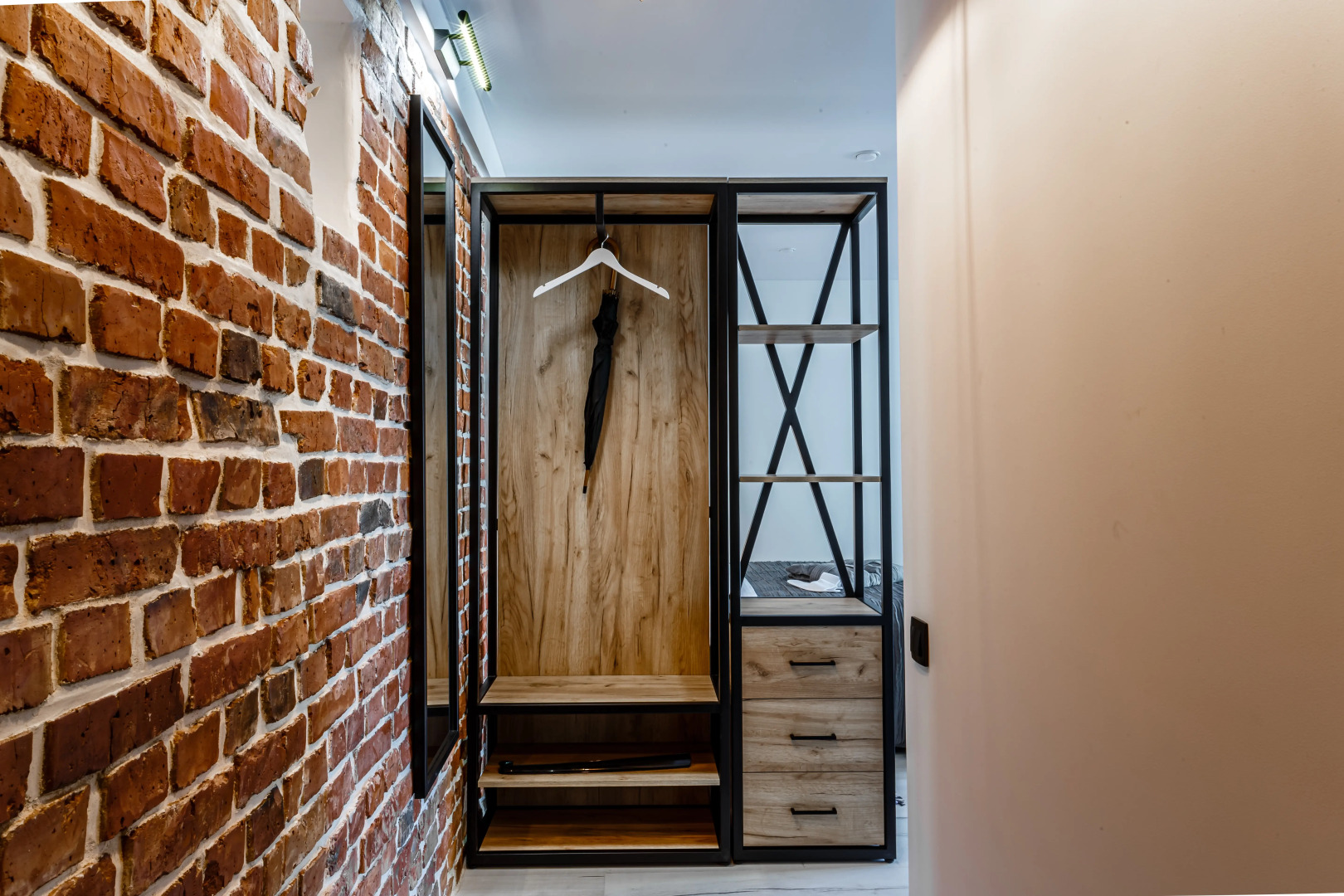 Апартаменты InterLoft 1 Old Town Free Parking Wi-Fi 100/50 Smart TV