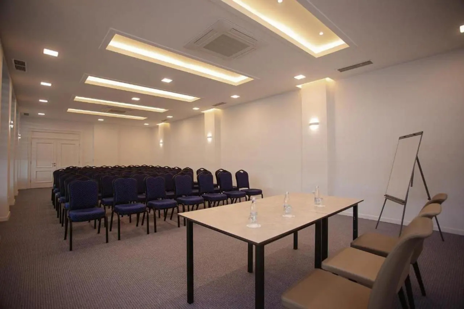 Отель Kompleksi Exalco Al