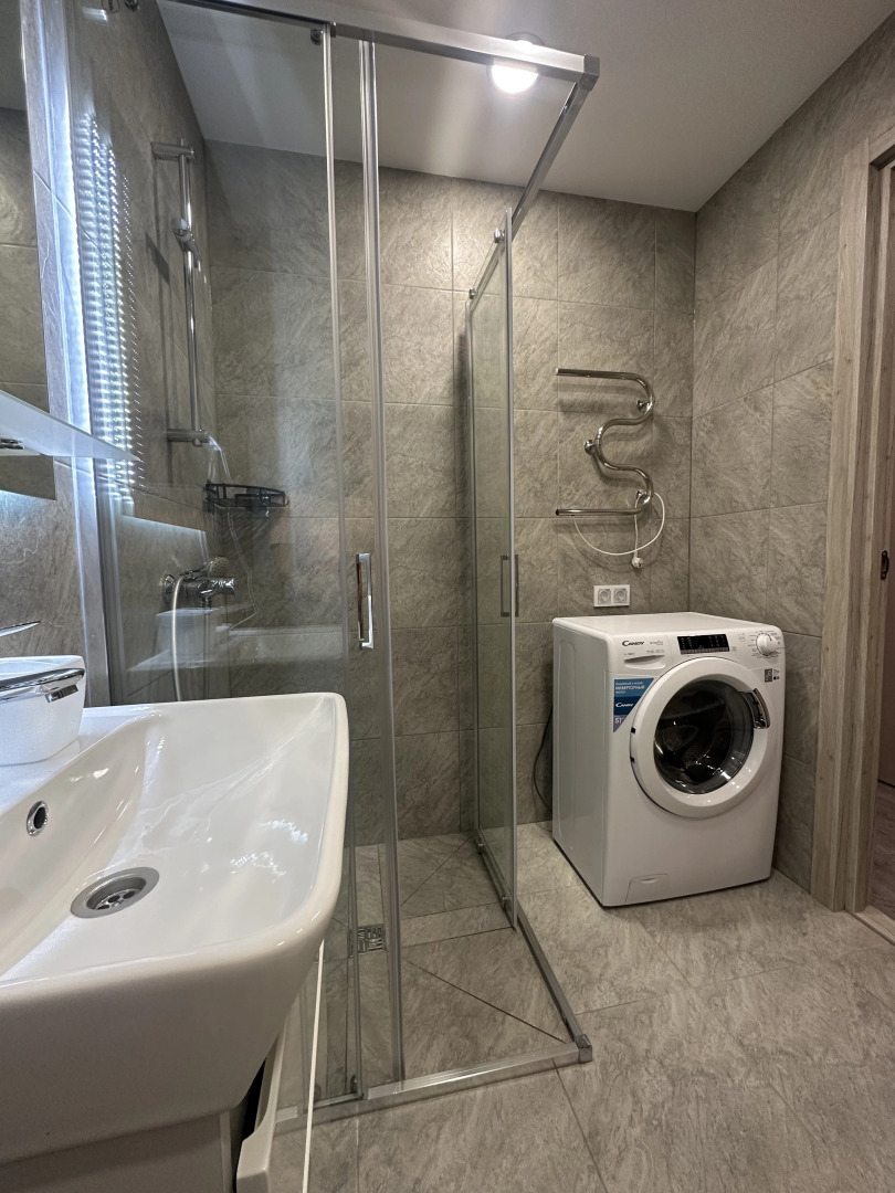 Апартаменты 639 на проспекте Витебский 99стр1/1