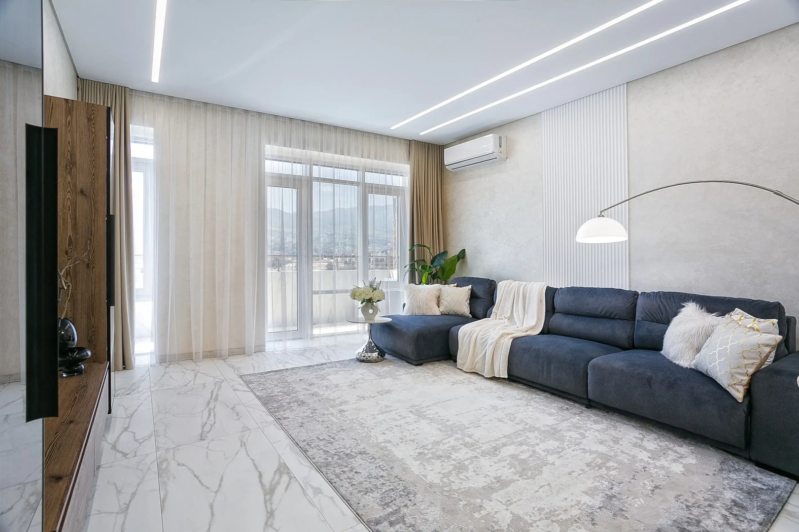 Апартаменты Yalta Plaza