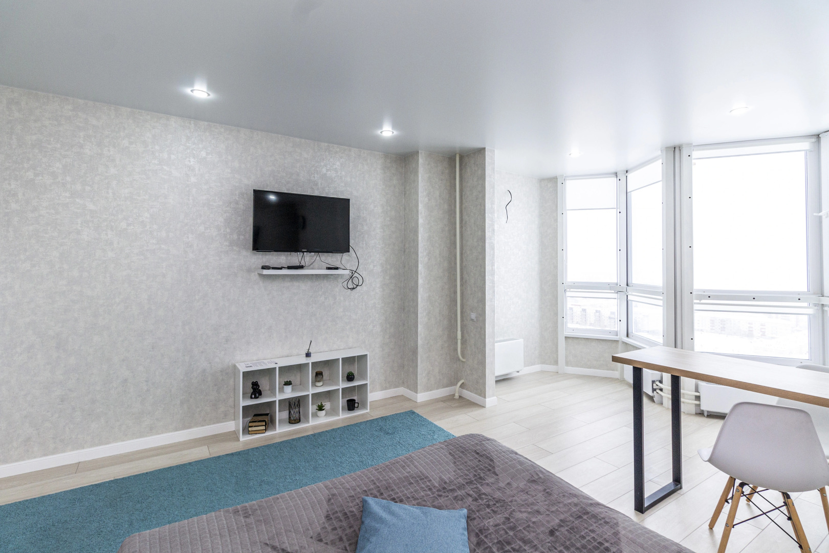 Апартаменты Диван-Кровать на берегу реки с потрясающим видом