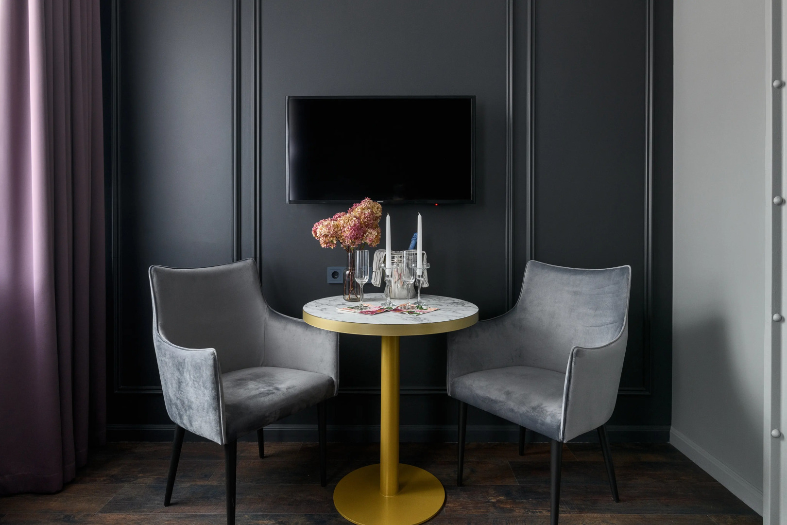 Апартаменты Sergeew Apartments Премиум с кухней в апарт-отеле Аквалина