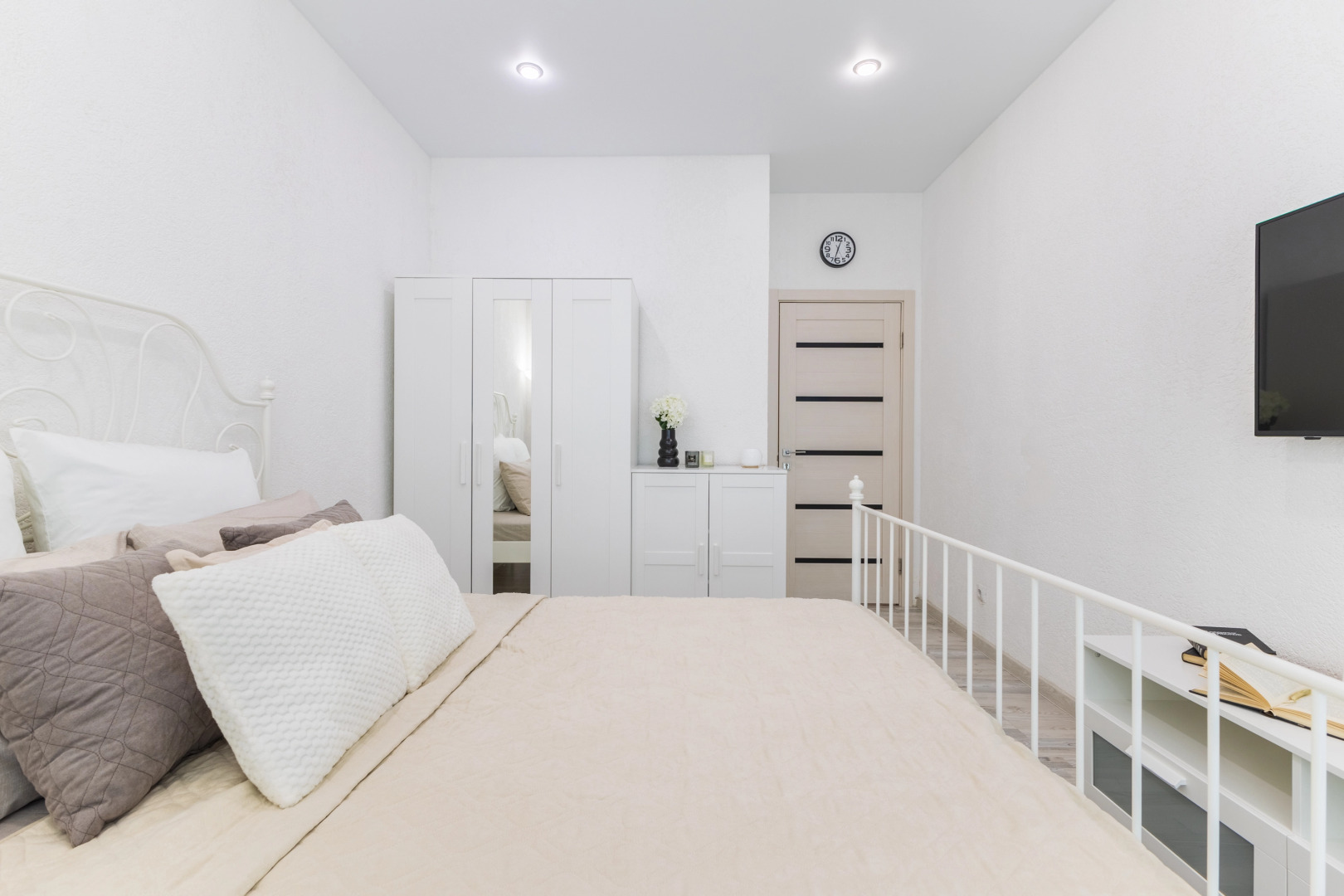 Квартира на Ахмерова 9