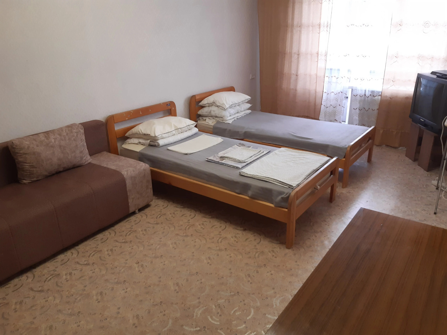 Апартаменты Мира 26