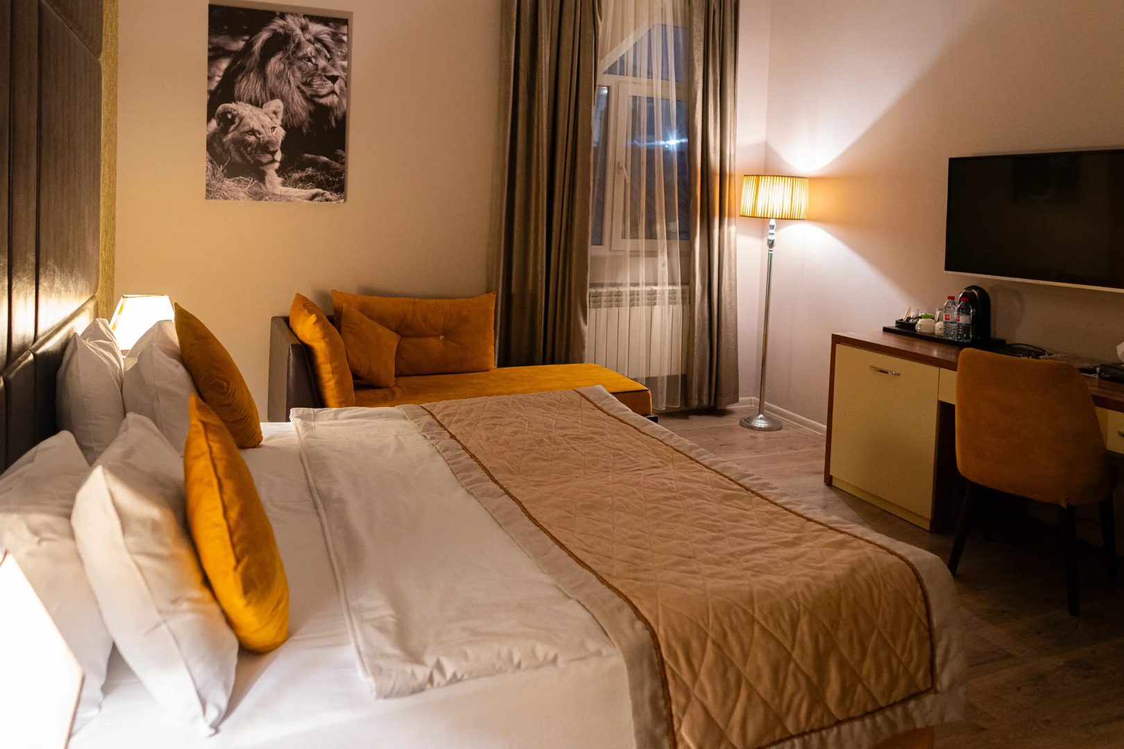 Отель Square Boutique