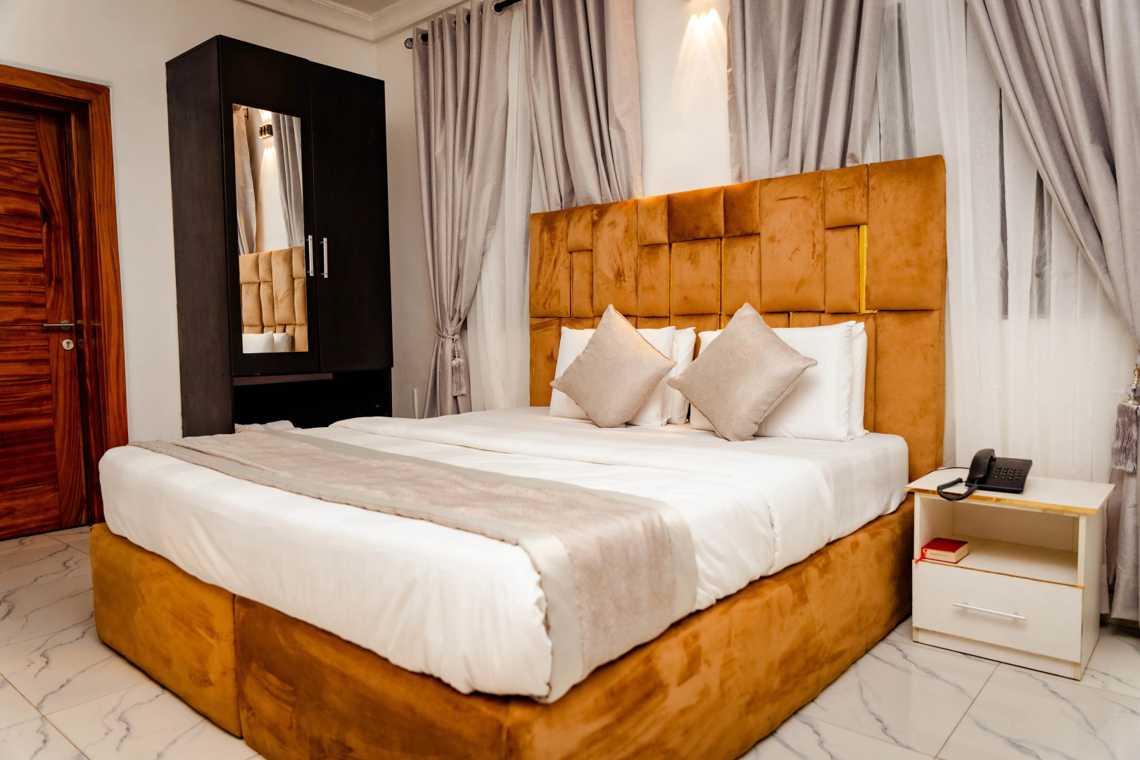 Апартаменты 24/7 Luxury