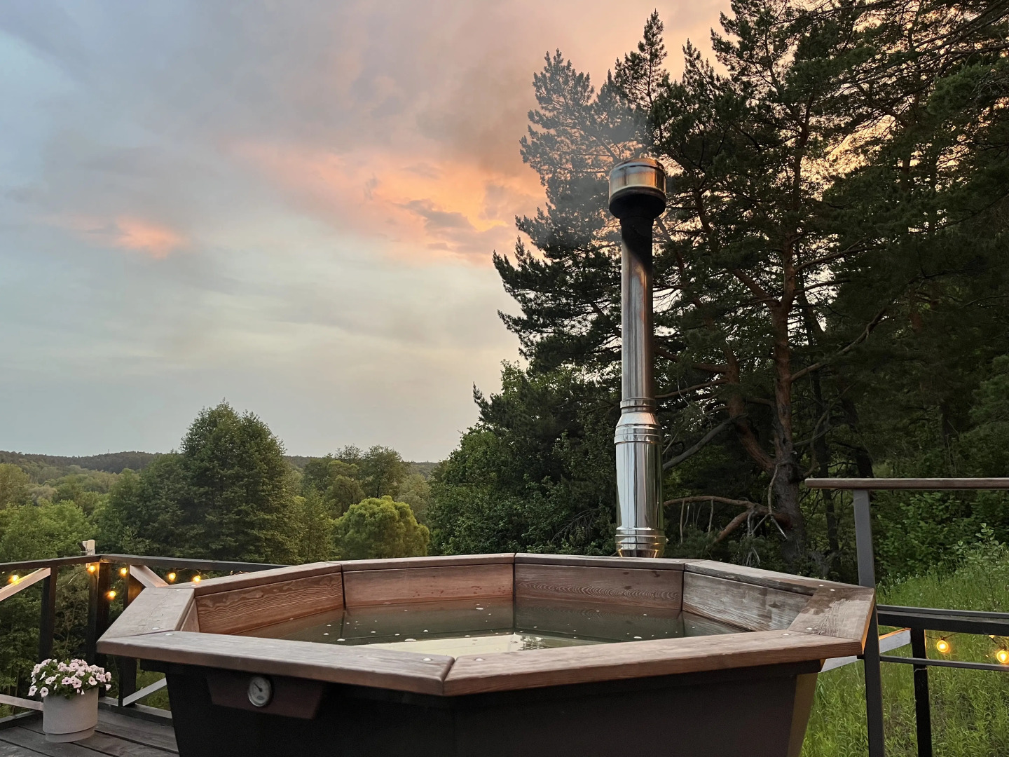 Глэмпинг Глэмпгеокупол "Домик на Оке" Таруса