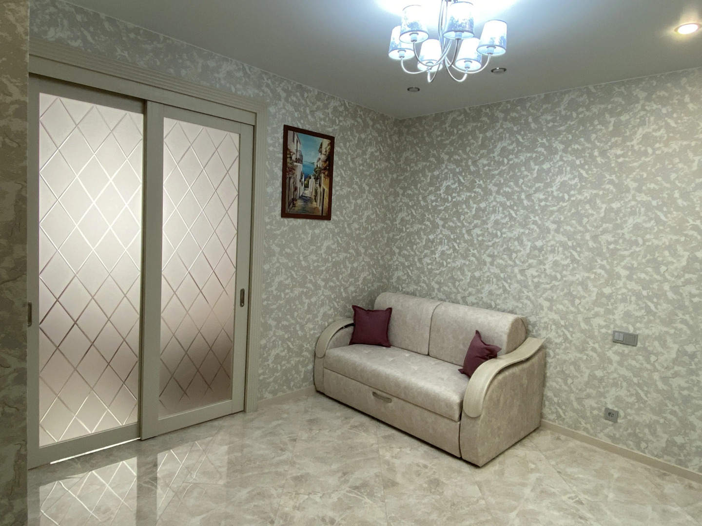 Апартаменты Бриз в ЖК Изумрудный город