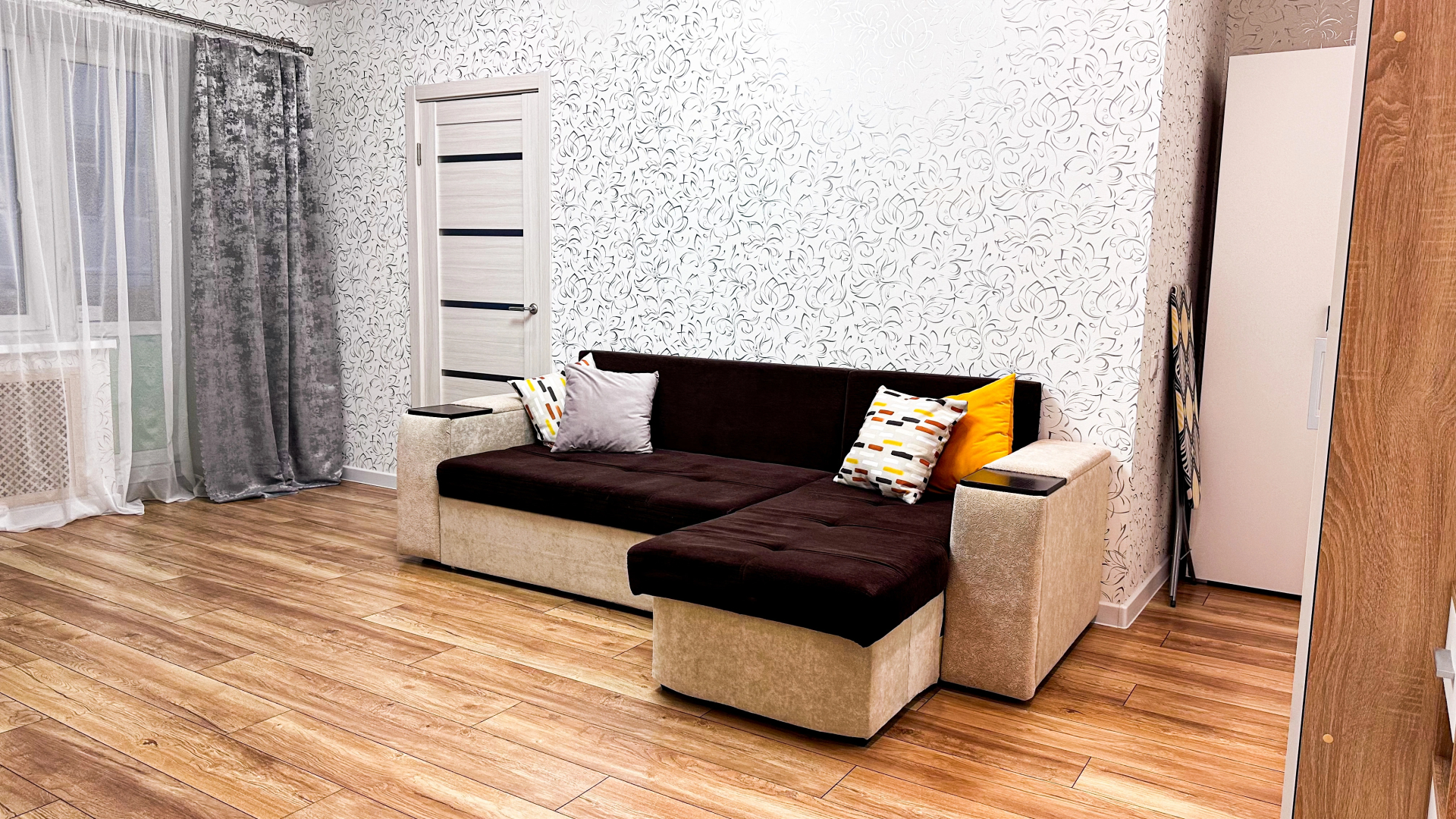 Апартаменты 2-х комнатные в центре возле Кремля