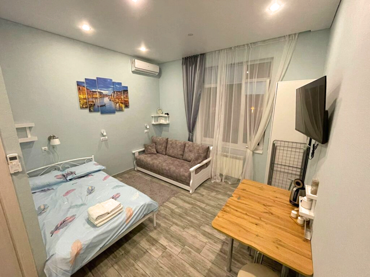 Апартаменты Шарден Кортъярд