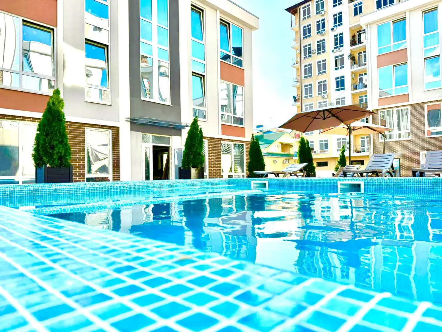 Квартира Изумрудная 38/1