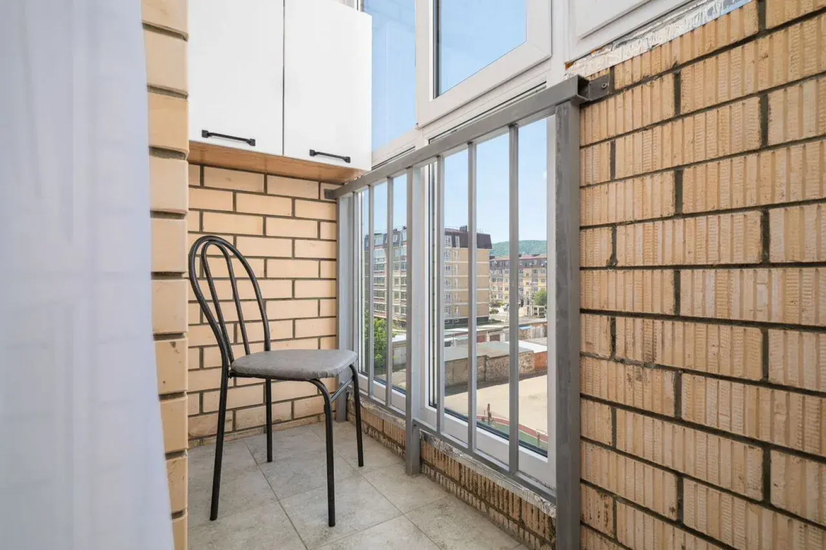 Квартира на бeрегу oзepа